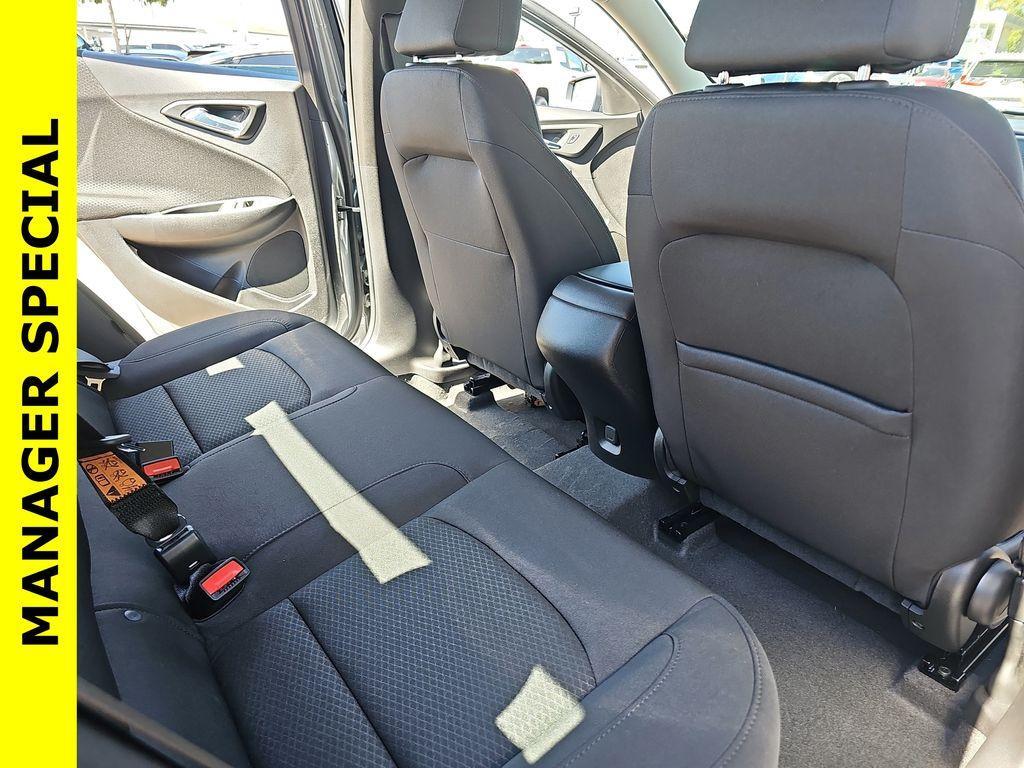 new 2025 Chevrolet Malibu car, priced at $25,410
