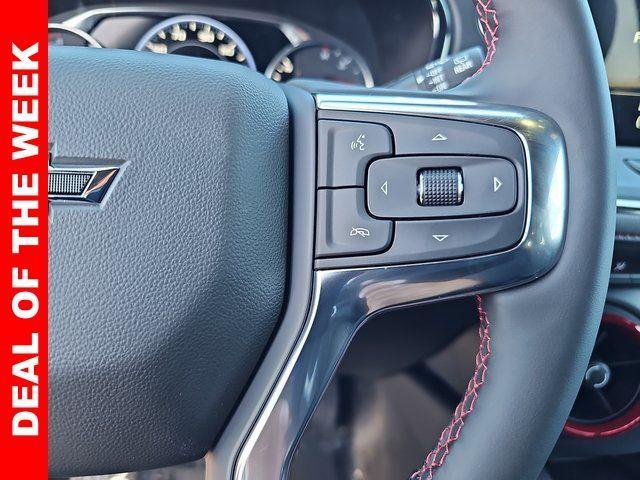 new 2025 Chevrolet Blazer car, priced at $40,288