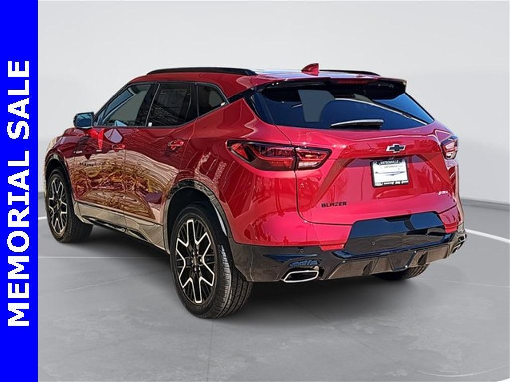 new 2025 Chevrolet Blazer car, priced at $44,978