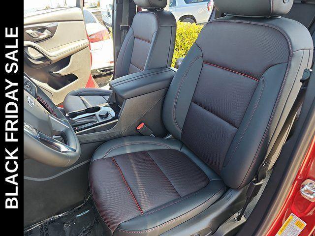 new 2025 Chevrolet Blazer car, priced at $39,995
