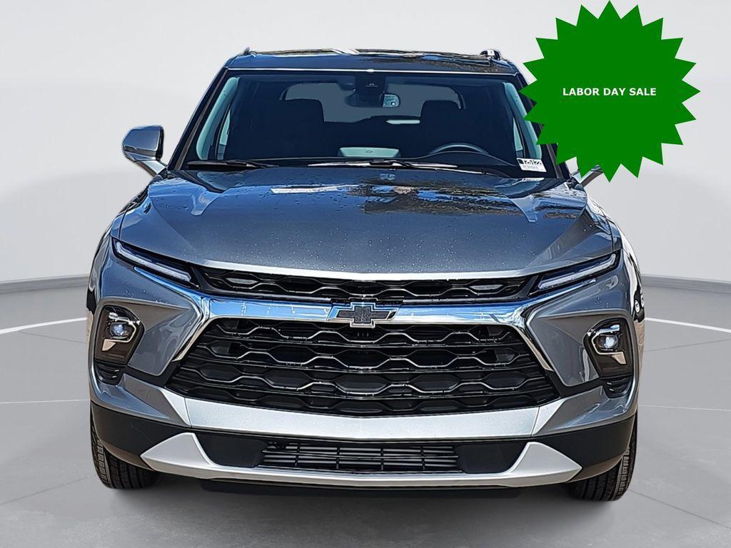 new 2025 Chevrolet Blazer car, priced at $33,390