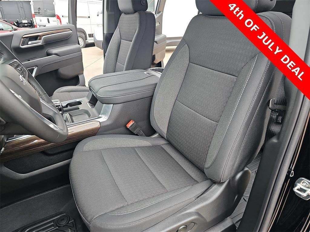 new 2025 Chevrolet Silverado 1500 car, priced at $60,040