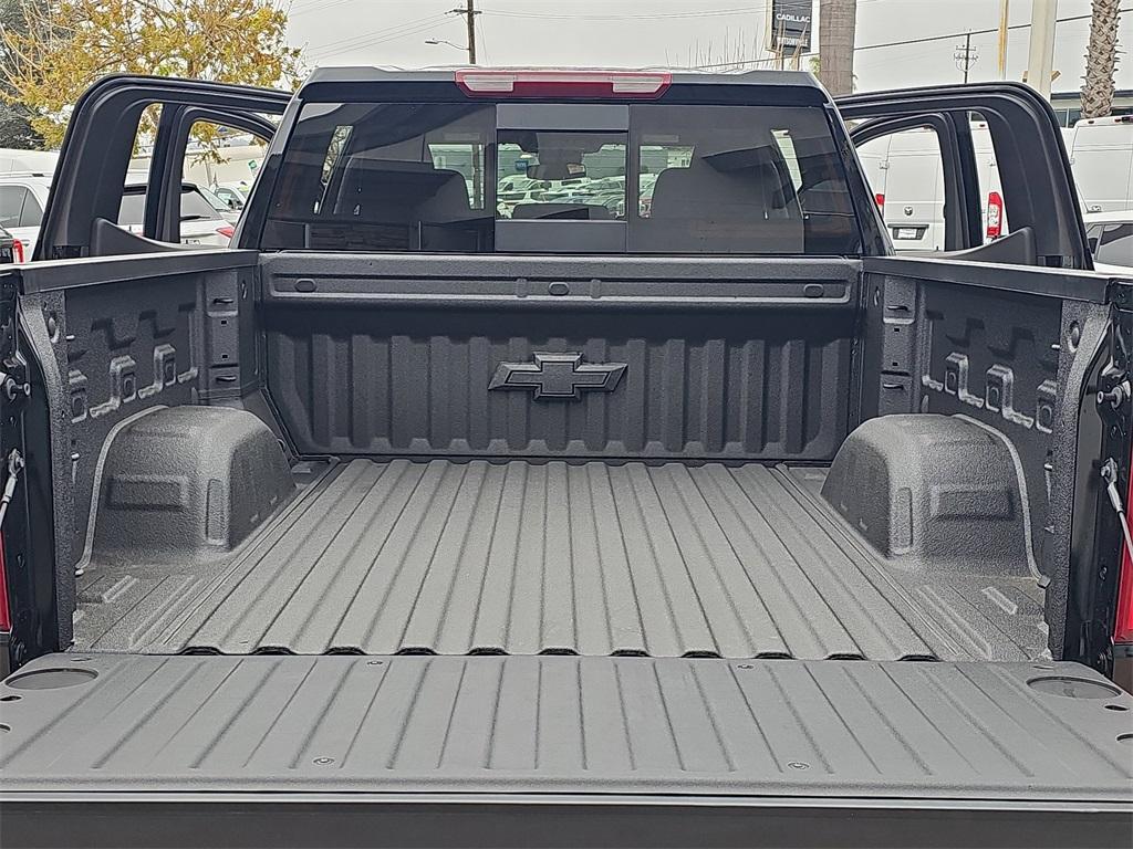 new 2025 Chevrolet Silverado 1500 car, priced at $60,040