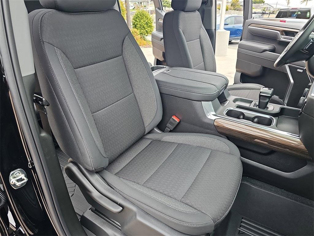 new 2025 Chevrolet Silverado 1500 car, priced at $60,040