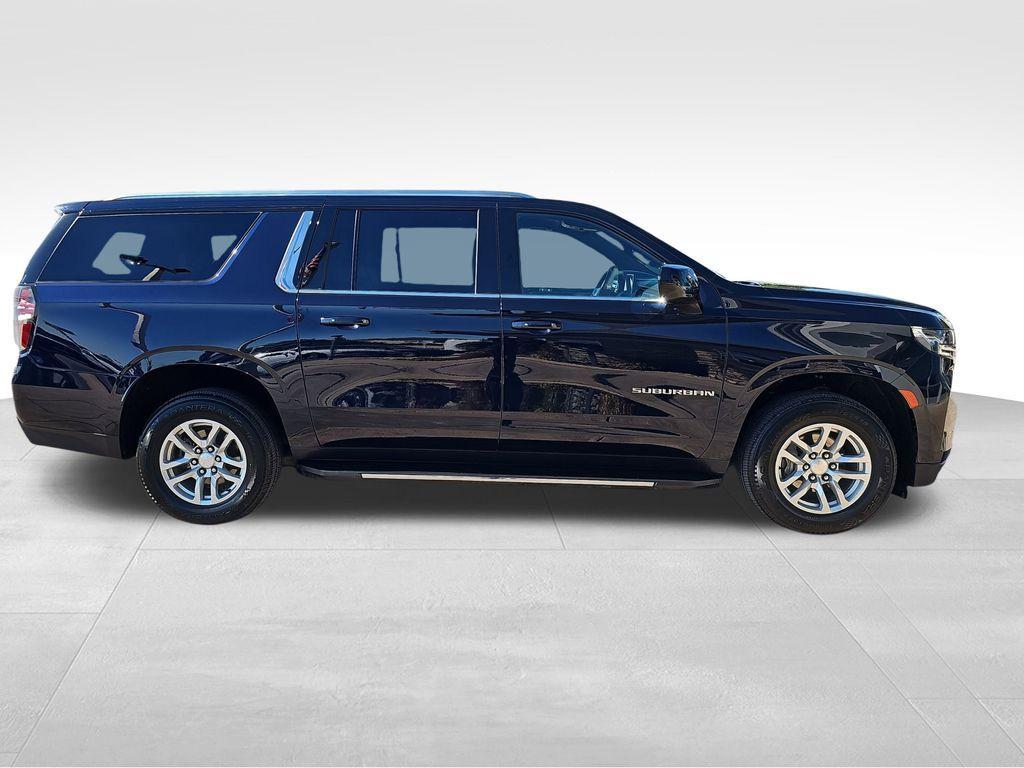 used 2023 Chevrolet Suburban car, priced at $45,380