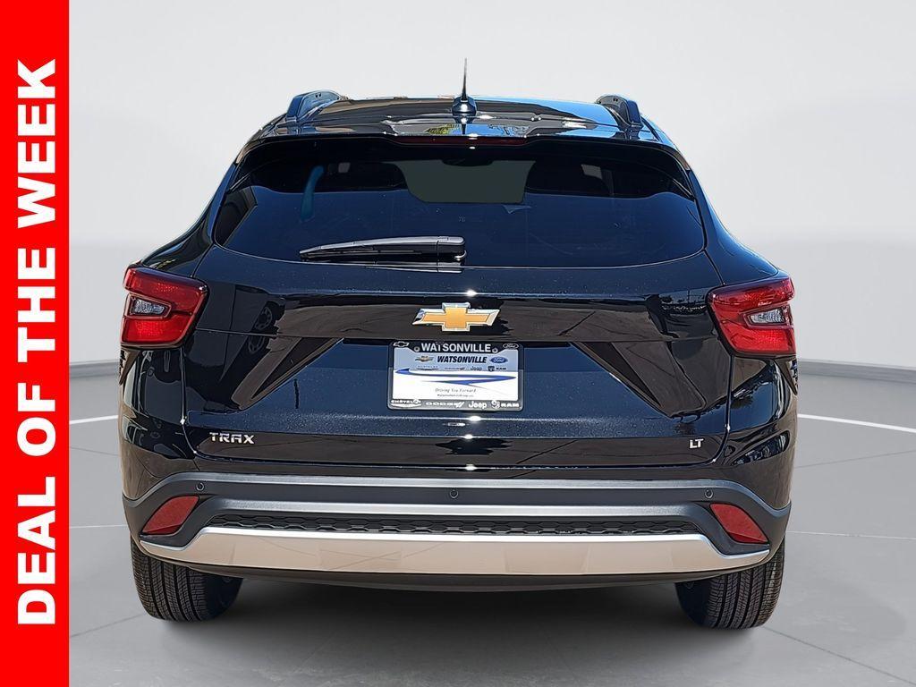 new 2025 Chevrolet Trax car, priced at $23,088