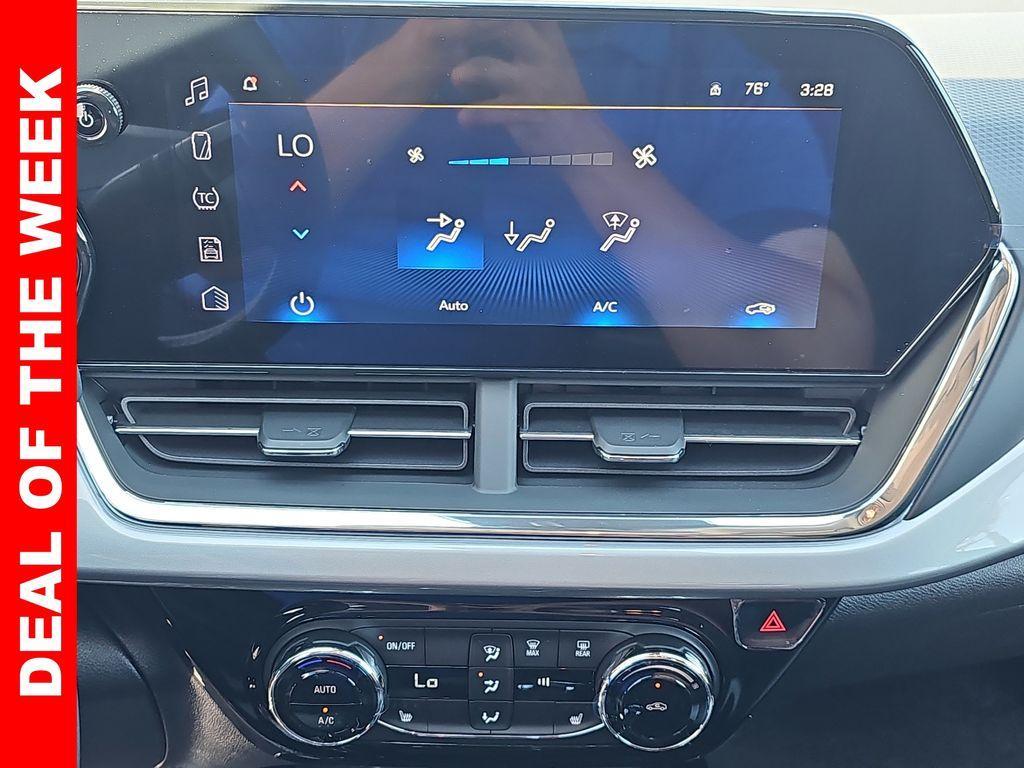 new 2025 Chevrolet Trax car, priced at $23,088