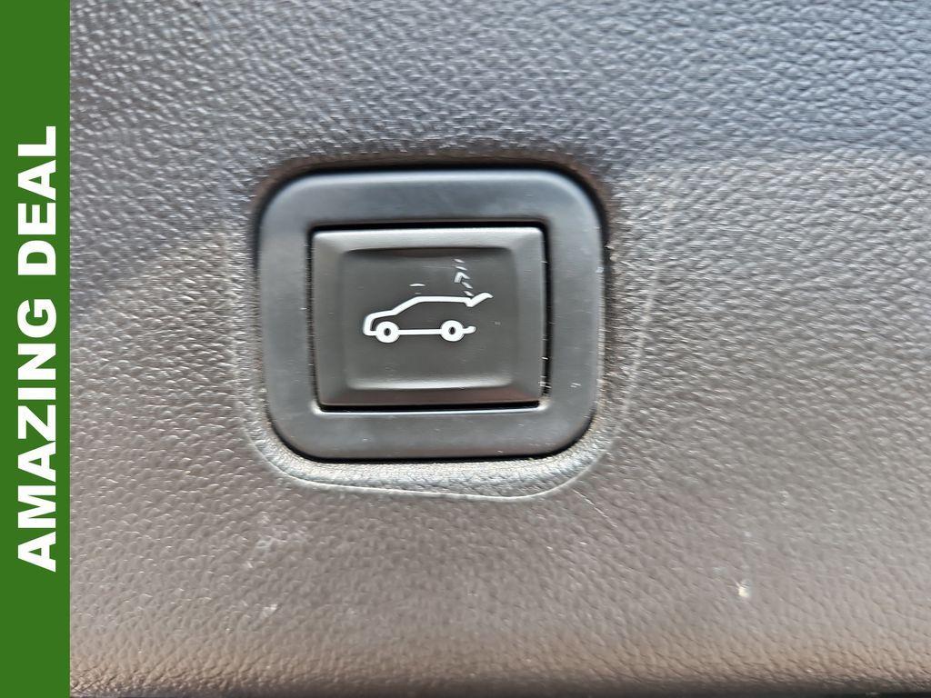 used 2021 Chevrolet Blazer car, priced at $24,153