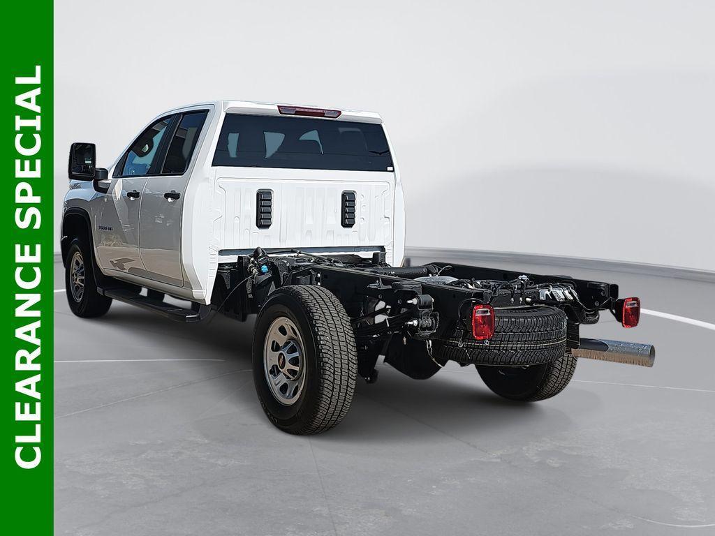new 2024 Chevrolet Silverado 3500 car, priced at $57,208