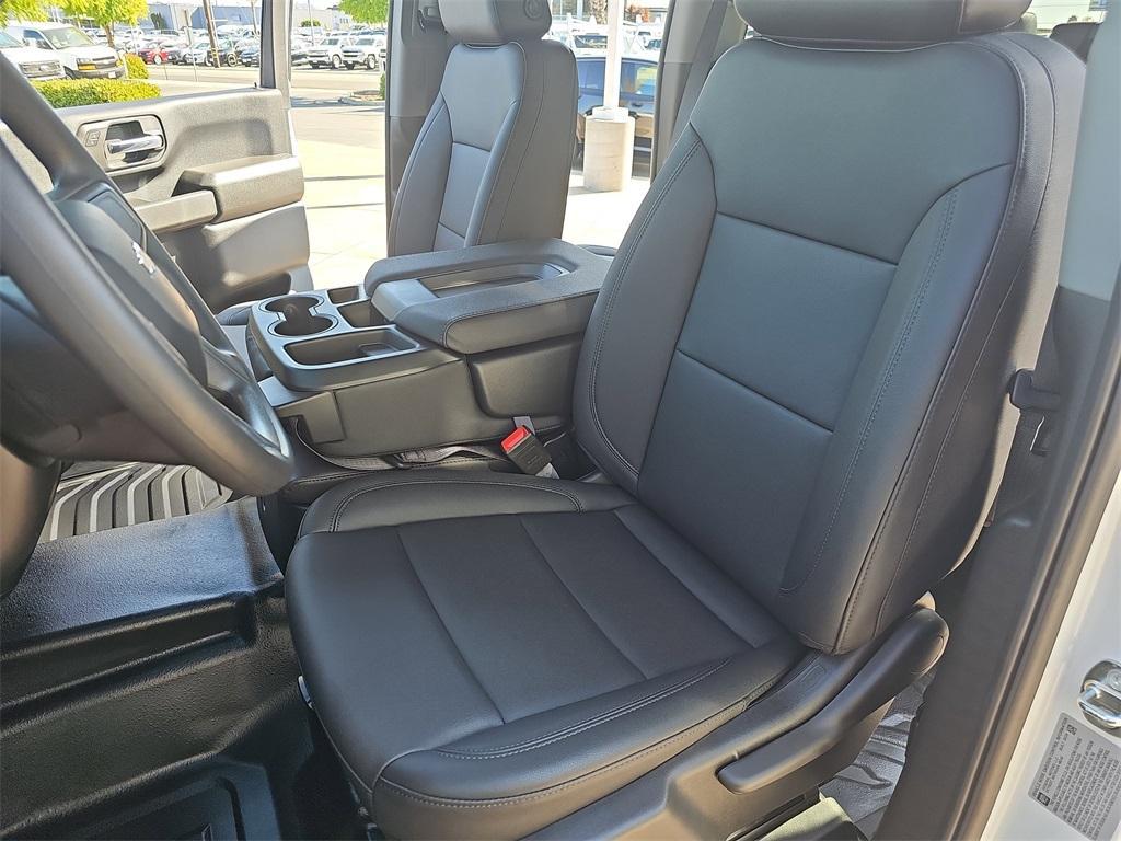 new 2024 Chevrolet Silverado 3500 car, priced at $61,308