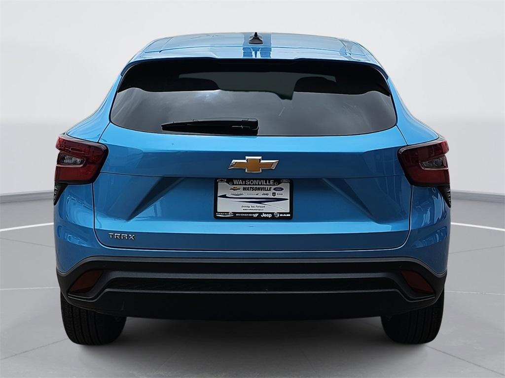 new 2025 Chevrolet Trax car, priced at $22,988