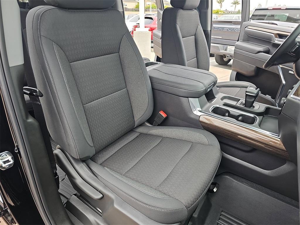 new 2025 Chevrolet Silverado 1500 car, priced at $63,985