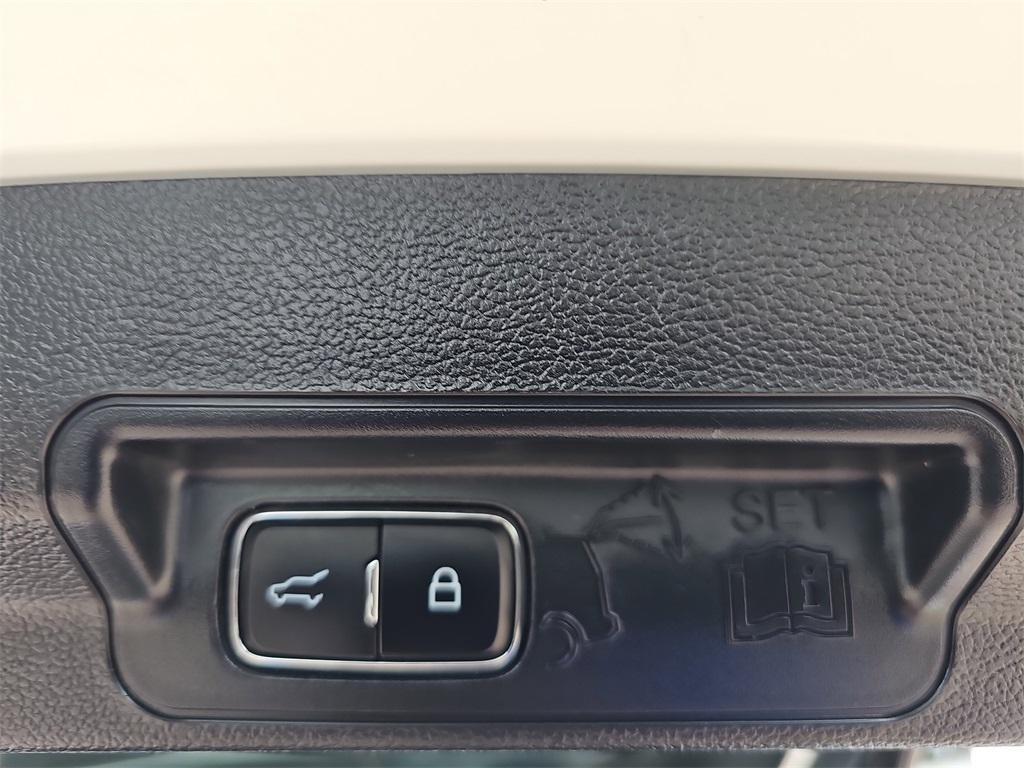 used 2023 Ford Explorer car, priced at $35,998