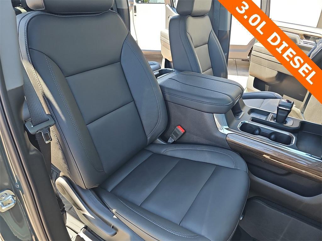 new 2025 Chevrolet Silverado 1500 car, priced at $57,824
