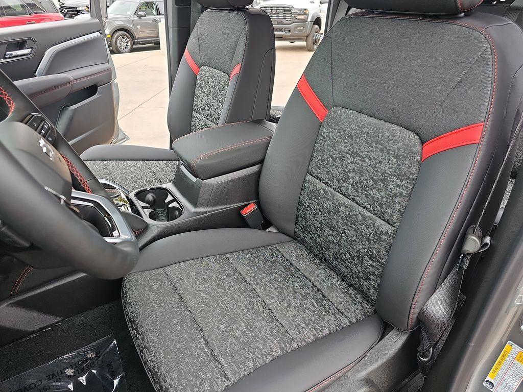 new 2026 Chevrolet Colorado car, priced at $45,988