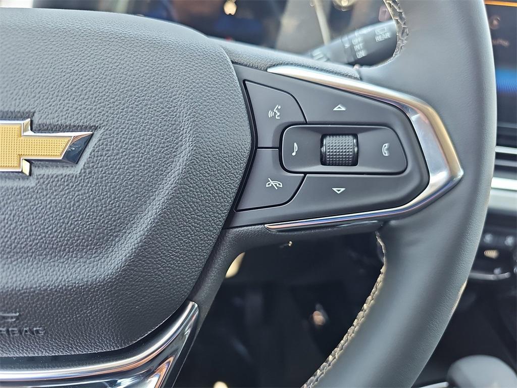 new 2025 Chevrolet Trax car, priced at $26,084