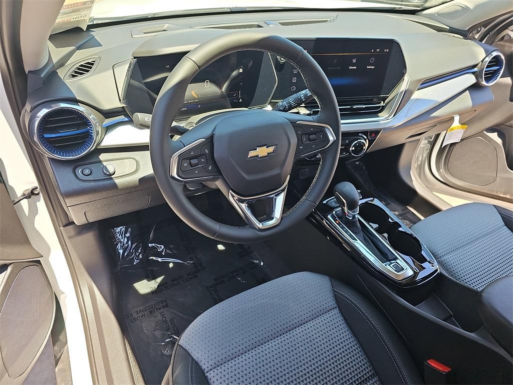 new 2025 Chevrolet Trax car, priced at $26,084