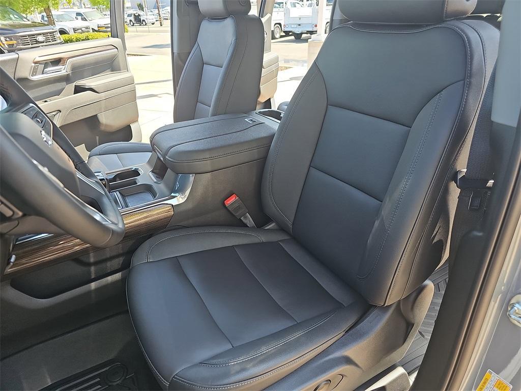 new 2025 Chevrolet Silverado 1500 car, priced at $61,467