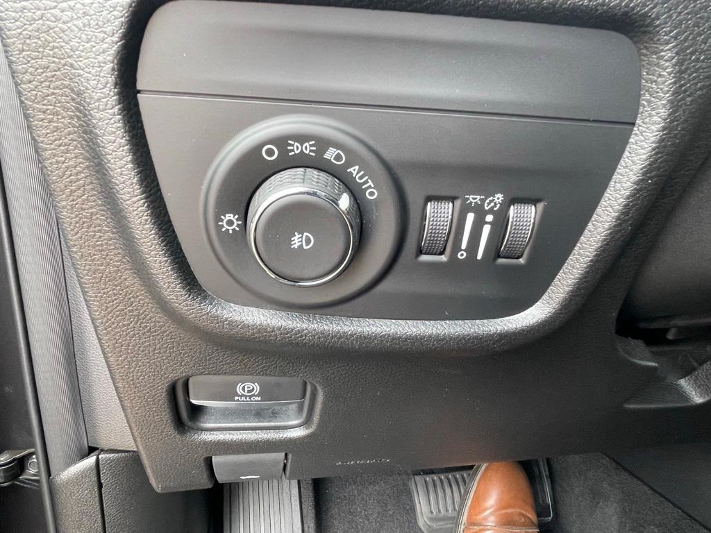 used 2022 Jeep Grand Cherokee L car, priced at $36,275