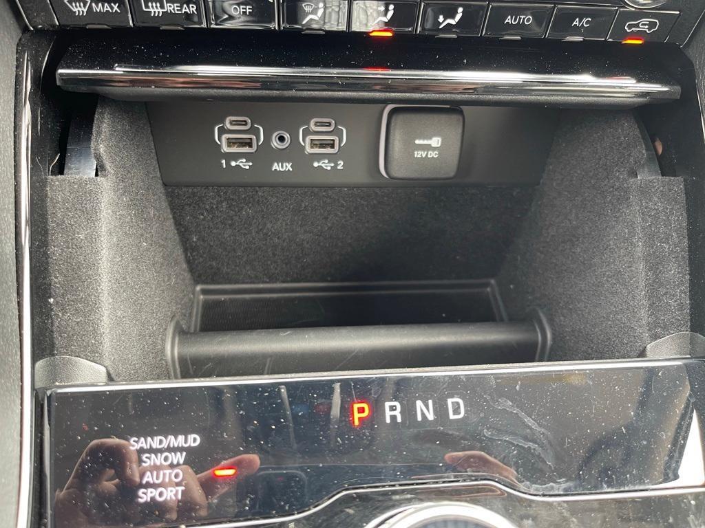 used 2022 Jeep Grand Cherokee L car, priced at $36,275