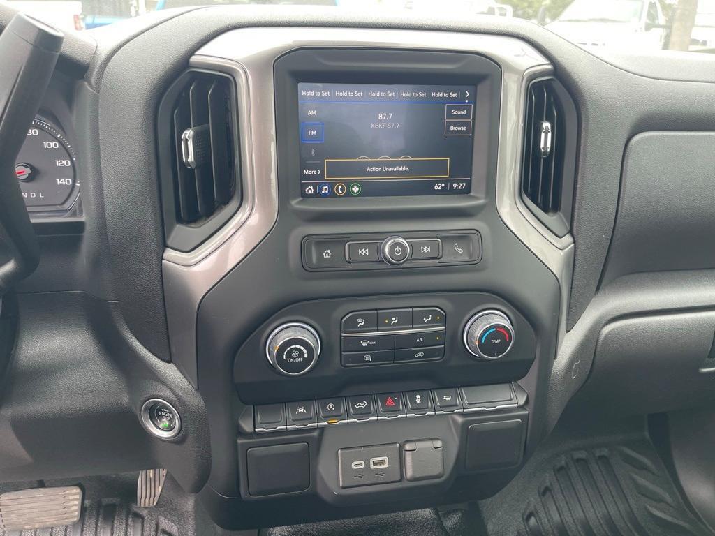 used 2024 Chevrolet Silverado 1500 car, priced at $34,985