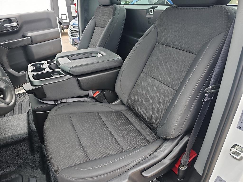 used 2024 Chevrolet Silverado 1500 car, priced at $34,985