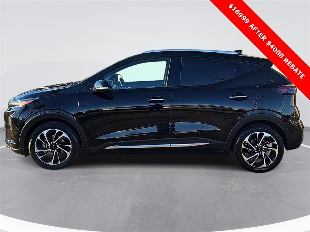 used 2022 Chevrolet Bolt EUV car, priced at $16,999