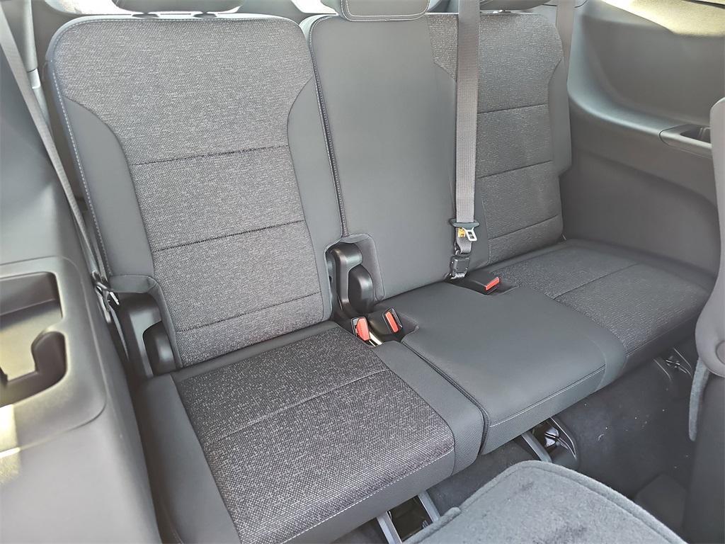 new 2025 Chevrolet Traverse car, priced at $45,445
