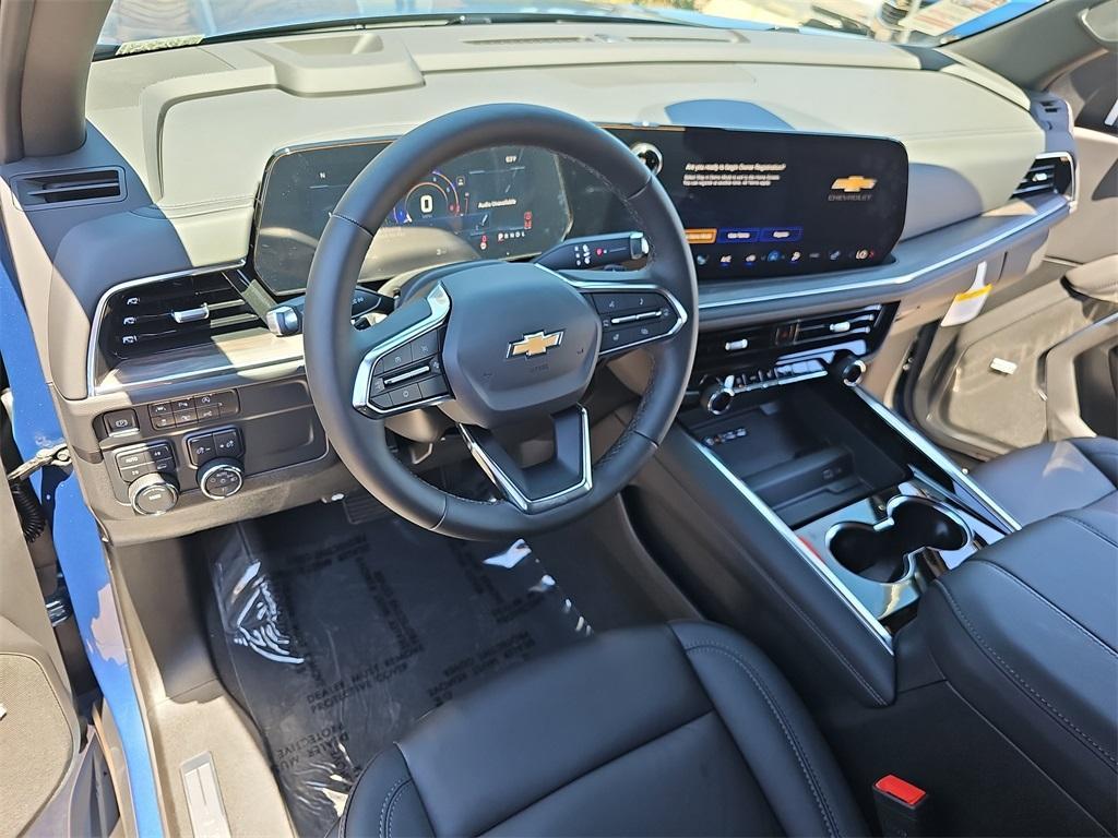 new 2025 Chevrolet Suburban car, priced at $75,030