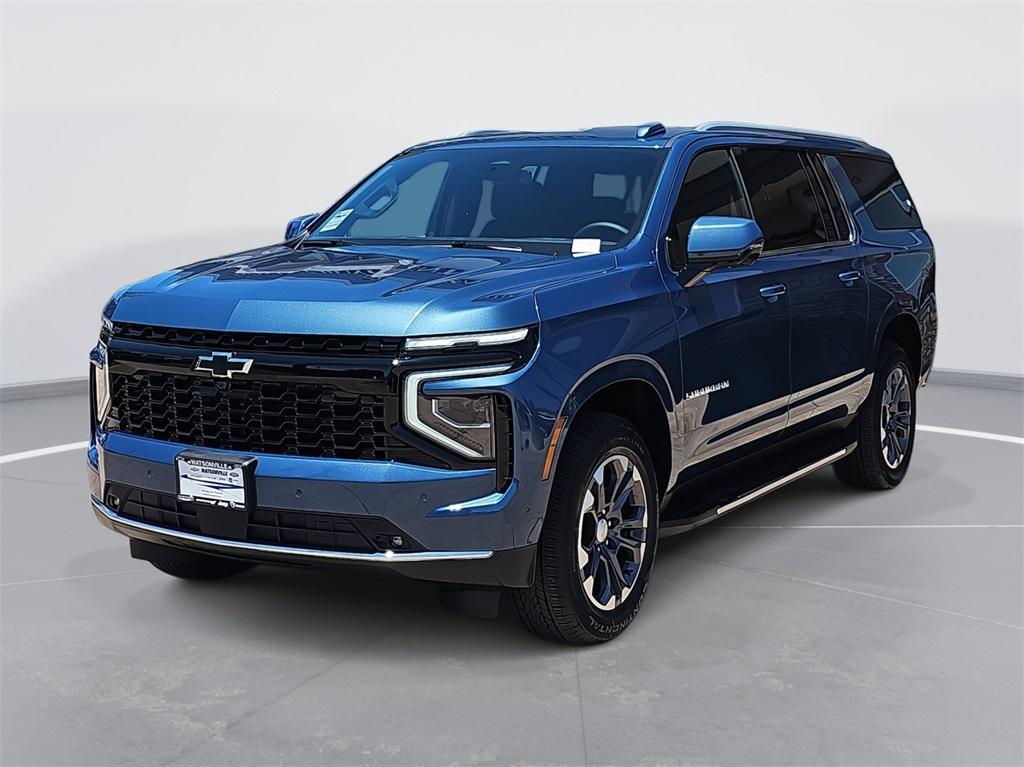 new 2025 Chevrolet Suburban car, priced at $75,030