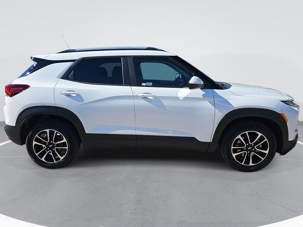 new 2026 Chevrolet TrailBlazer car, priced at $25,988