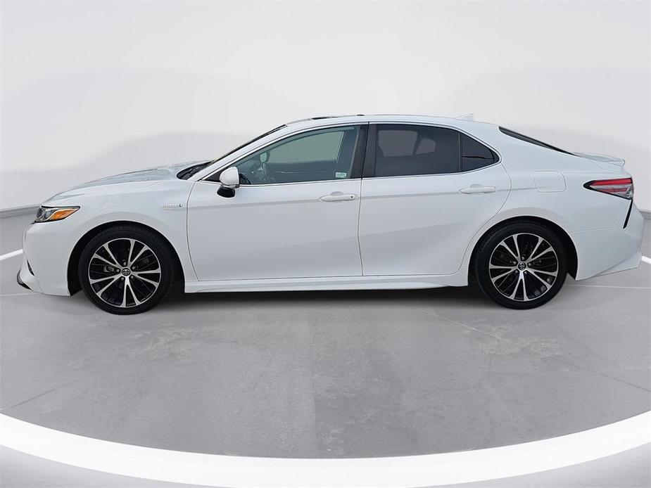 used 2019 Toyota Camry Hybrid car, priced at $19,495