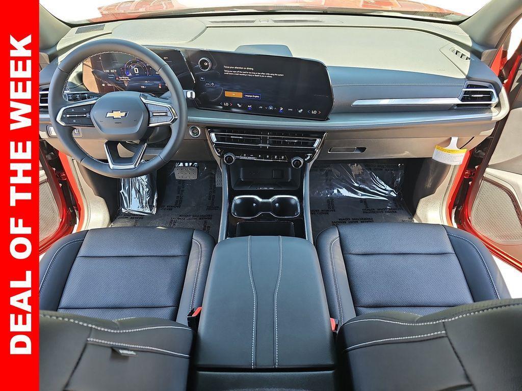 new 2025 Chevrolet Traverse car, priced at $44,288