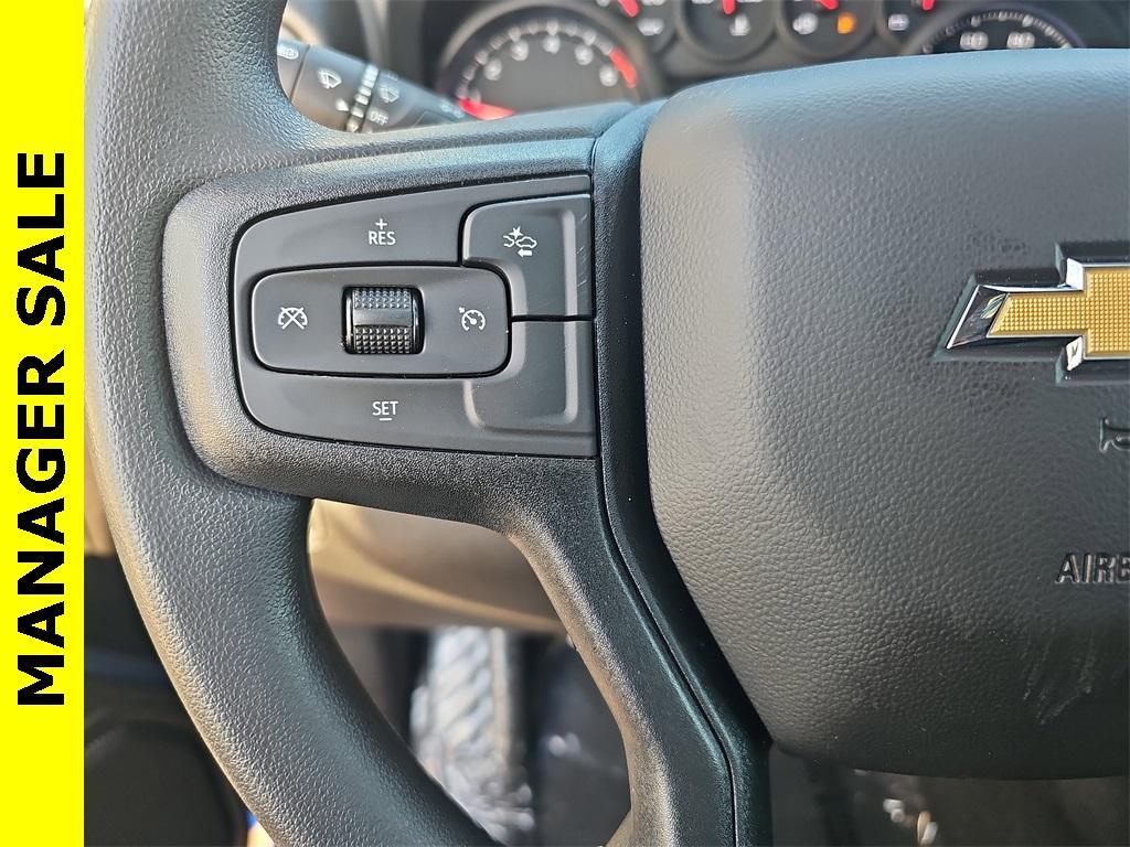 new 2025 Chevrolet Silverado 1500 car, priced at $40,138