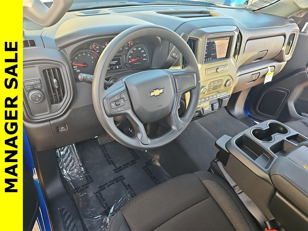 new 2025 Chevrolet Silverado 1500 car, priced at $40,138