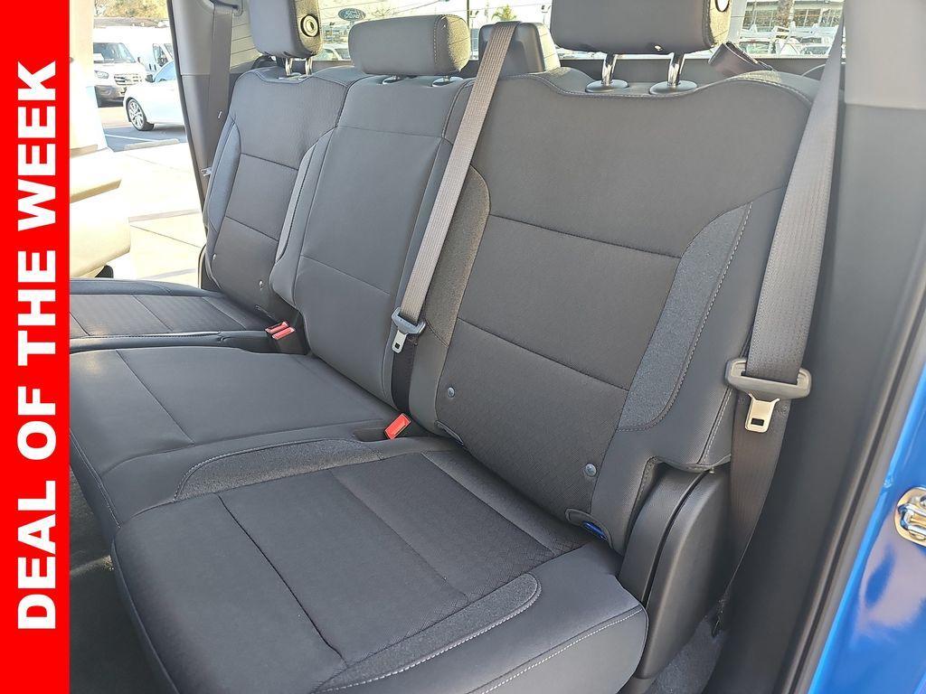 new 2025 Chevrolet Silverado 1500 car, priced at $37,238