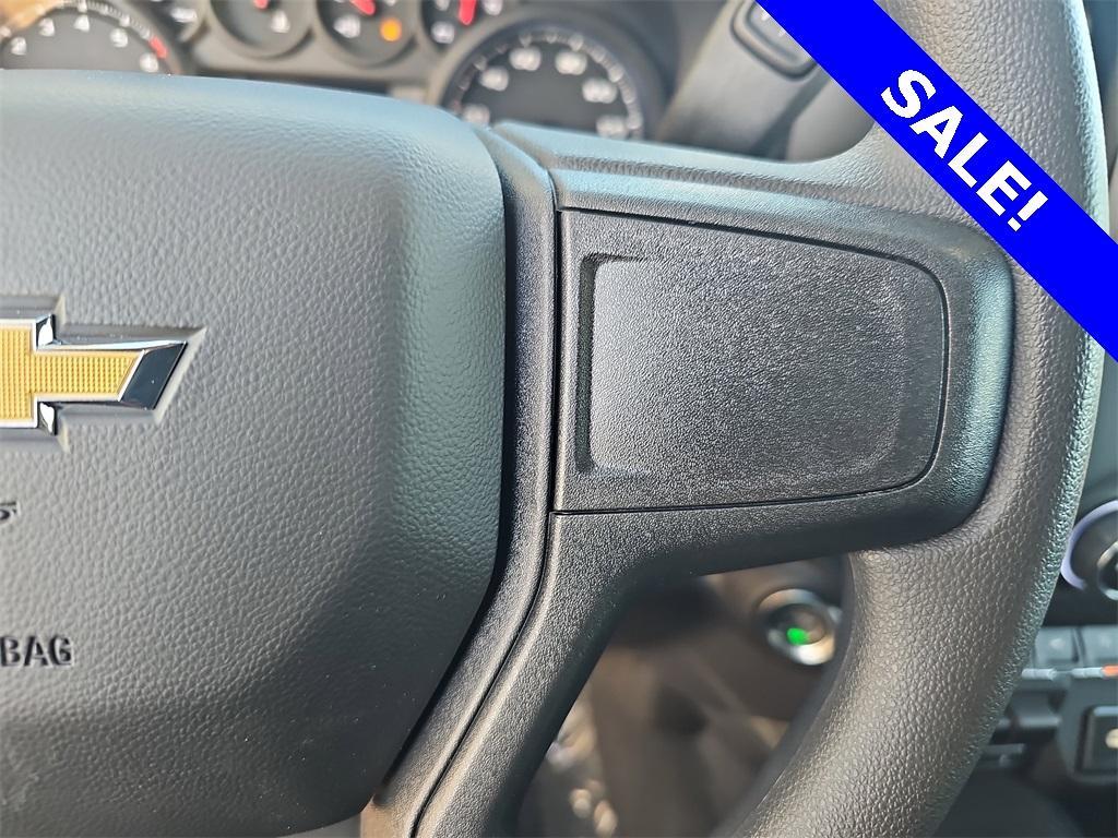 new 2025 Chevrolet Silverado 1500 car, priced at $38,538