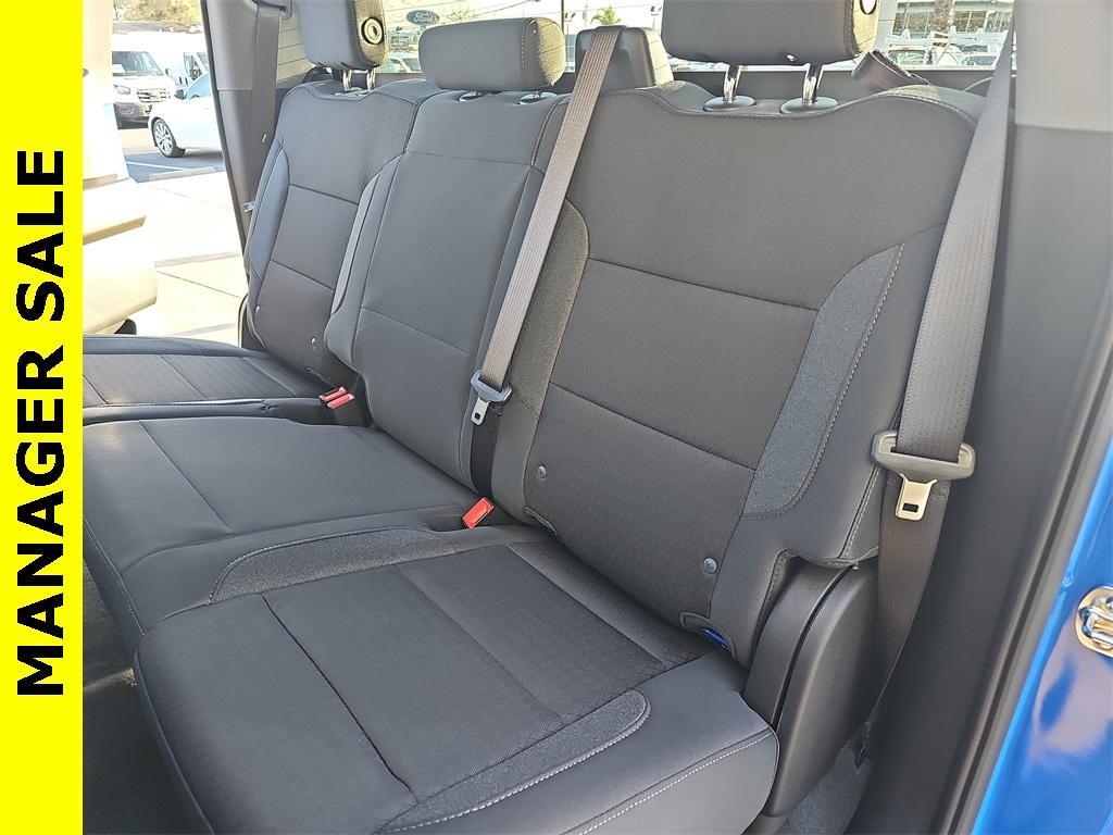 new 2025 Chevrolet Silverado 1500 car, priced at $40,138