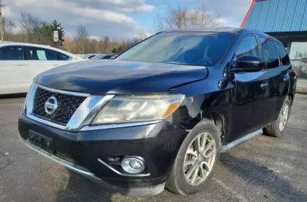 used 2015 Nissan Pathfinder car, priced at $3,900