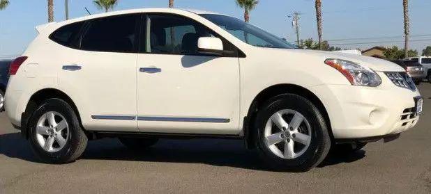 used 2013 Nissan Rogue car, priced at $3,900