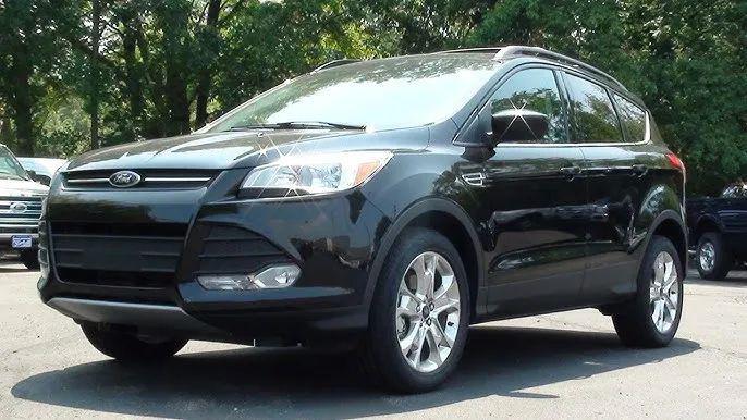 used 2013 Ford Escape car, priced at $3,900