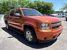 used 2007 Chevrolet Avalanche car, priced at $3,900