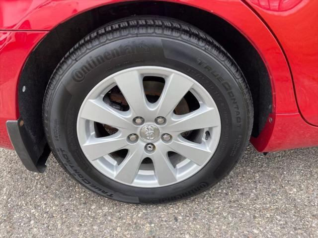 used 2007 Toyota Camry Hybrid car, priced at $7,880