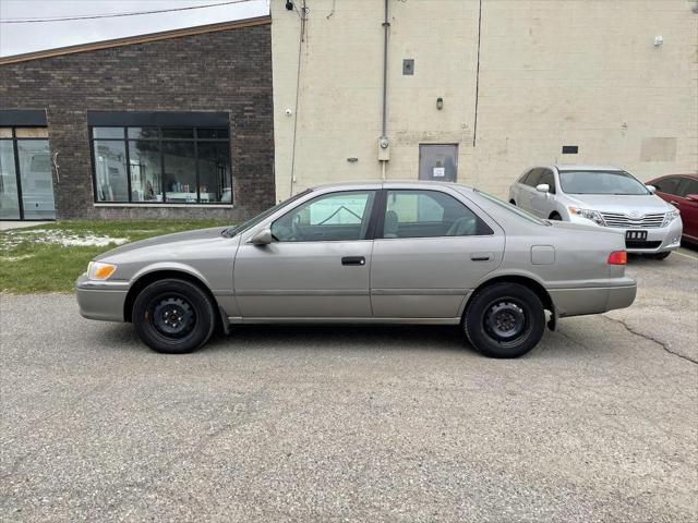 used 2001 Toyota Camry car, priced at $3,880