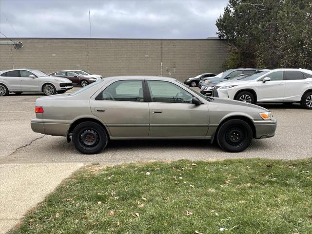 used 2001 Toyota Camry car, priced at $3,880