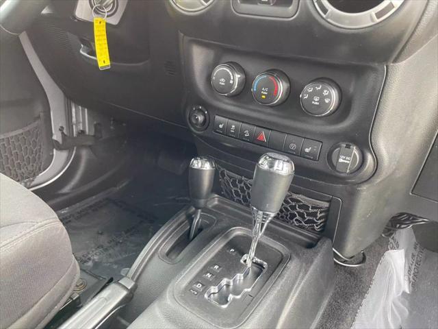 used 2015 Jeep Wrangler Unlimited car, priced at $13,880