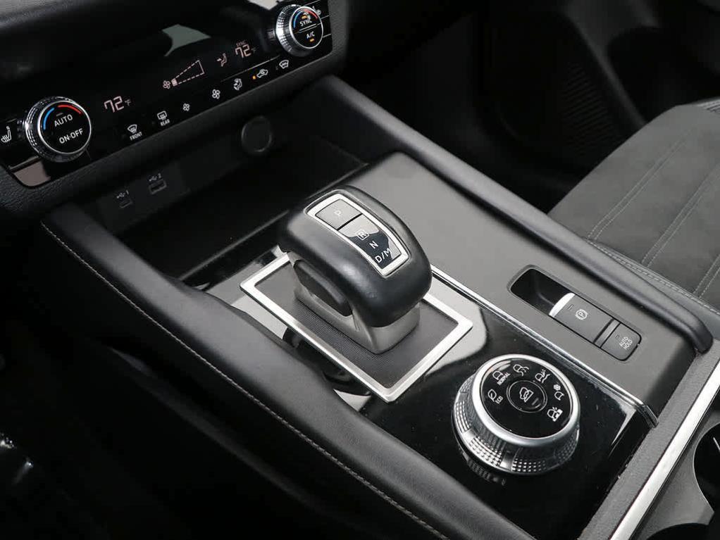 used 2023 Mitsubishi Outlander car, priced at $22,664
