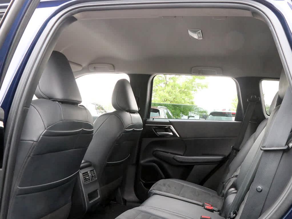 used 2023 Mitsubishi Outlander car, priced at $23,987