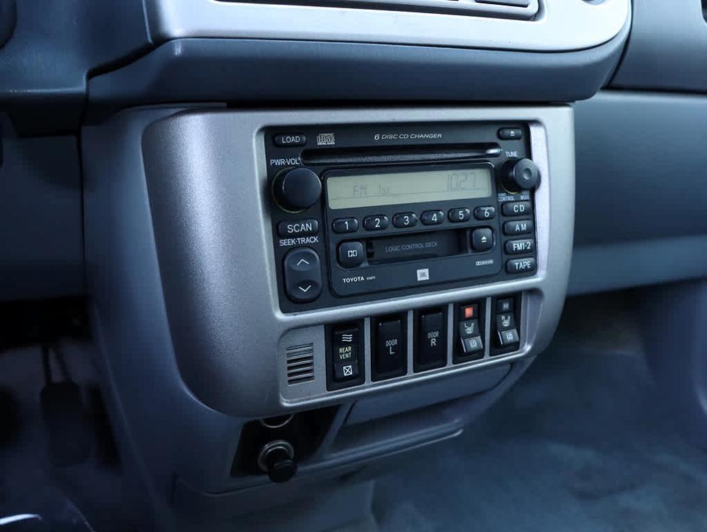 used 2002 Toyota Sienna car, priced at $4,480