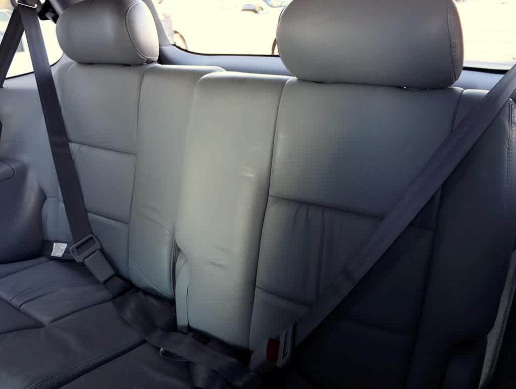 used 2002 Toyota Sienna car, priced at $4,480